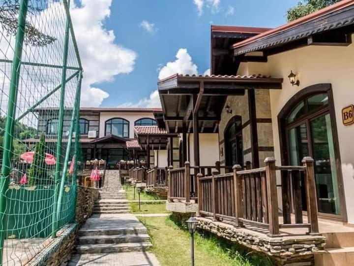Отель Тодорини Кукли Spanchevtsi Экстерьер фото